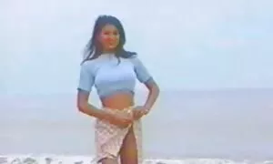 Một cô gái, Ashley, sau khi nói chuyện với bạn trai của cô bắt đầu gọi thứ hai, con trai, và mời anh ta gặp tình dục. Và vào lúc đó, con trai mình nghe cuộc trò chuyện trong khi cung cấp của mình sexy cơ thể để một người khác, ông ta rất vui mừng vì anh đã quyết định ở nhà và vẻ đẹp của mình, cũng vì vậy mà ông không gọi con chó khác tìm thành viên tốt nhất. Họ rất giỏi, chết tiệt phấn khích, rằng họ đã có một bo chong nang dau sex nhat ban cơn cực khoái và kết thúc dữ dội. Và sau 9 tháng, đợi bổ sung trong gia đình hạnh phúc, và hài lòng :)