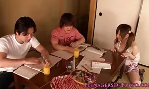 Khiêu dâm video gái siêu núm vú cho một chàng trai. Loại hậu môn ngăm đen, momma trẻ phim bo chong nang dau nhat ban miệng tóc trong lỗ.