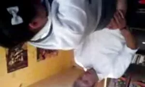 Phụ nữ không bo chong nang dau nhat ban cần chất béo hay đồ chơi cao su, họ thành công tốt với lưỡi của họ và thô ngón tay để có được một khoái.