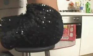 Video khiêu dâm mà trả tiền cho một gái bo chong nhat ban điếm, một trăm đô-la hai gã đưa cô vào phòng tắm và một tình nhân ở tất cả các khe. Loại cạo ngăm đen, tình dục, tình dục,mặt.
