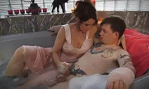 Khiêu dâm video Cậu phim bo chong nang dau nhat ban bé, hai người đẹp. Loại lưỡng tính, tóc vàng, dài và, trẻ dầu.