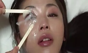 Khiêu dâm Video của một bitch với một sex bo chong nang dau nhat ban âm hộ vuốt ve cô dương vật với cô ấy chân và cánh tay. Loại cạo, ngăm đen, tình dục, penwork, học viên, quần lót, tình dục.