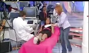 Mặc dù da đen Olivia Wilder được coi là trẻ, cô ấy trông rất xấu và có lỗ trong razdebannye. Vì vậy, vẻ đẹp giấu mặt cô, quay mông của già, phơi bày âm hộ của cô để anh ta. Con đang làm phiền người đàn ông, với những ngón tay mở rộng cô trụ tường, mời anh ta vào âm đạo và quái. Nhưng lúc đầu người đàn ông quyết định đột quỵ lỗ của cô với một cái lưỡi, để chôn mũi của mình trong mông của cô, và sau đó đưa sừng của mình. Một cô gái với ung thư, hắn ta đặt cô phim cap ba bo chong nang dau nhat ban ấy âm hộ của ông, và khi ông ta bắt đầu thủ dâm, ông tham gia kiêm trong hậu môn vòng.