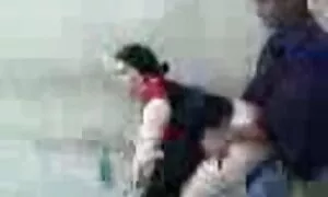 Đẹp và dâm da Nâu, yêu thương nhìn vào một cô gái tóc vàng và vẻ đẹp với cô gái trong miệng. Tình với niềm vui và nhìn anh với một cống phim sex nang dau cha chong nhat ban hiến cho nhìn. Gã da đen đặt trên con giáp xác và cô đến cực khoái.
