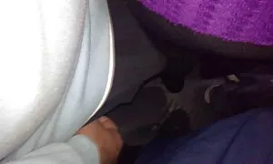 Các cô gái của các video khiêu dâm thức dậy và ngay lập tức bắt đầu vuốt ve. Loại cạo bo chong dit con dau nhat ban ngăm đen, đồ chơi, ở troy, thủ dâm trẻ, ngón tay, quần lót.