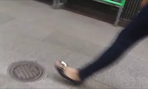 Các video khiêu dâm của sexy nửa một sex bo chong nang dau nhat ban chàng trai, và hắn nhảy vào cô ấy đàn hồi thành viên. Loại hậu môn, hôn mê / phụ nữ.