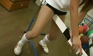 Khiêu dâm video của hai sex cha chong nang dau nhat ban người đàn ông đồng tính có vui vẻ trong một nhà trọ. Thể loại gay.